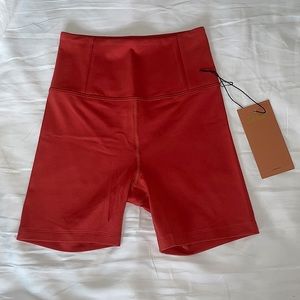 FLOAT Ultralight Run Short